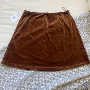 Honey Punch brown velvet texture mini skirt size large NWT